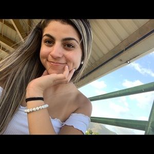 Meet your Posher, Dana